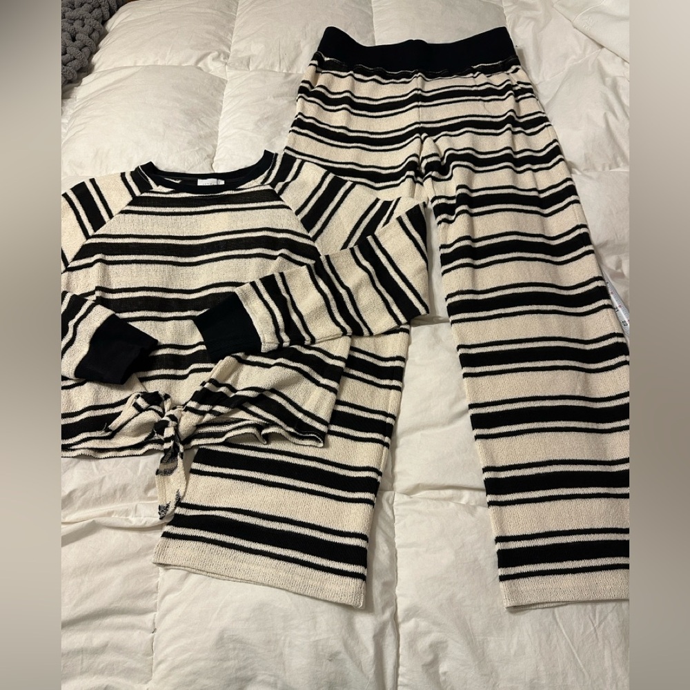 Sundays Striped Black and White Kade Pullover & Jace Pants Set - NWT - Size L - Picture 4 of 16